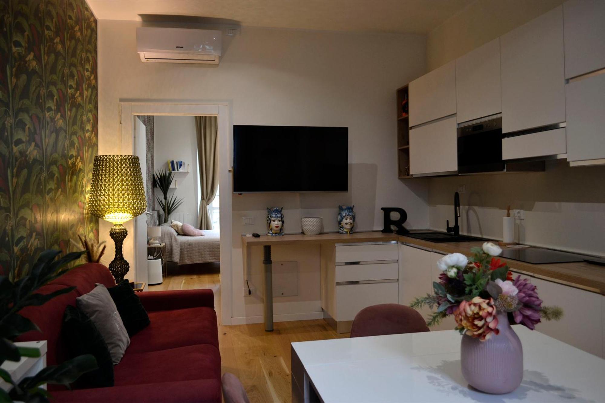 Peony House - 10 Min Duomo Apartment มิลาน ภายนอก รูปภาพ